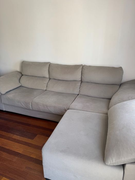 Sofá retrátil 3 lugares com chaise