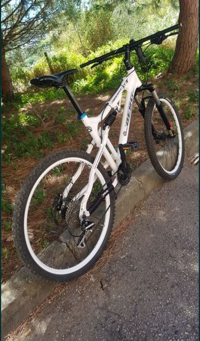 Bicicletas Btt Roda 28 Suspensão Total Máfia Bikes Bmx Grau