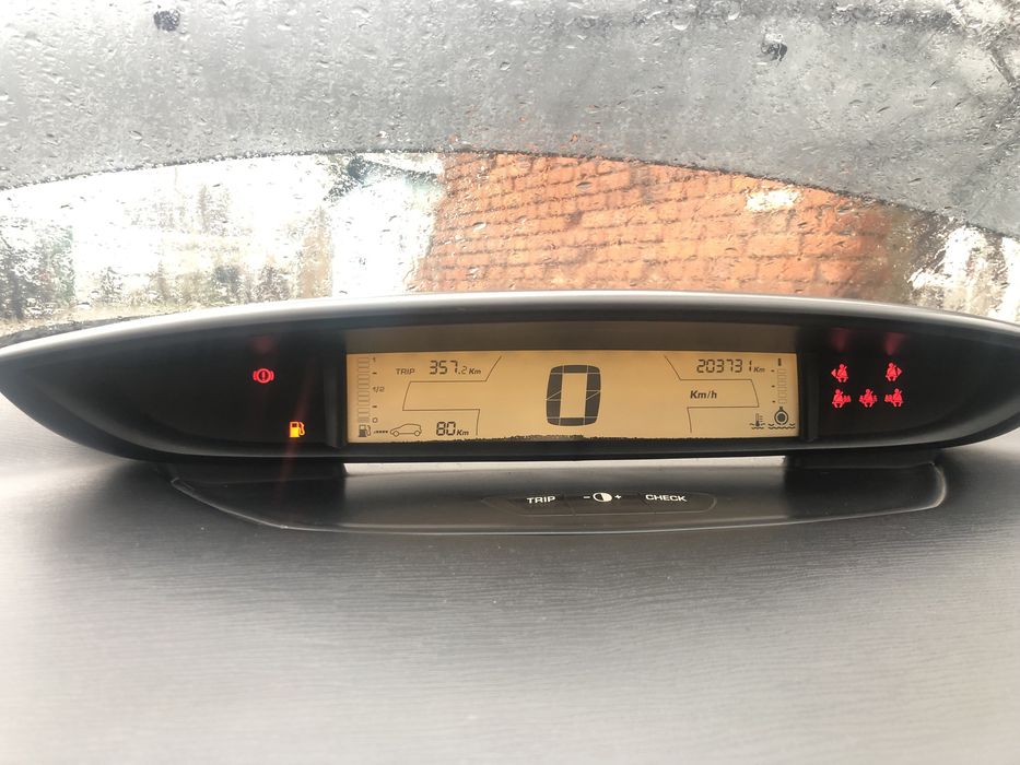 Продам Сітроен с4 купе в робочому стані .