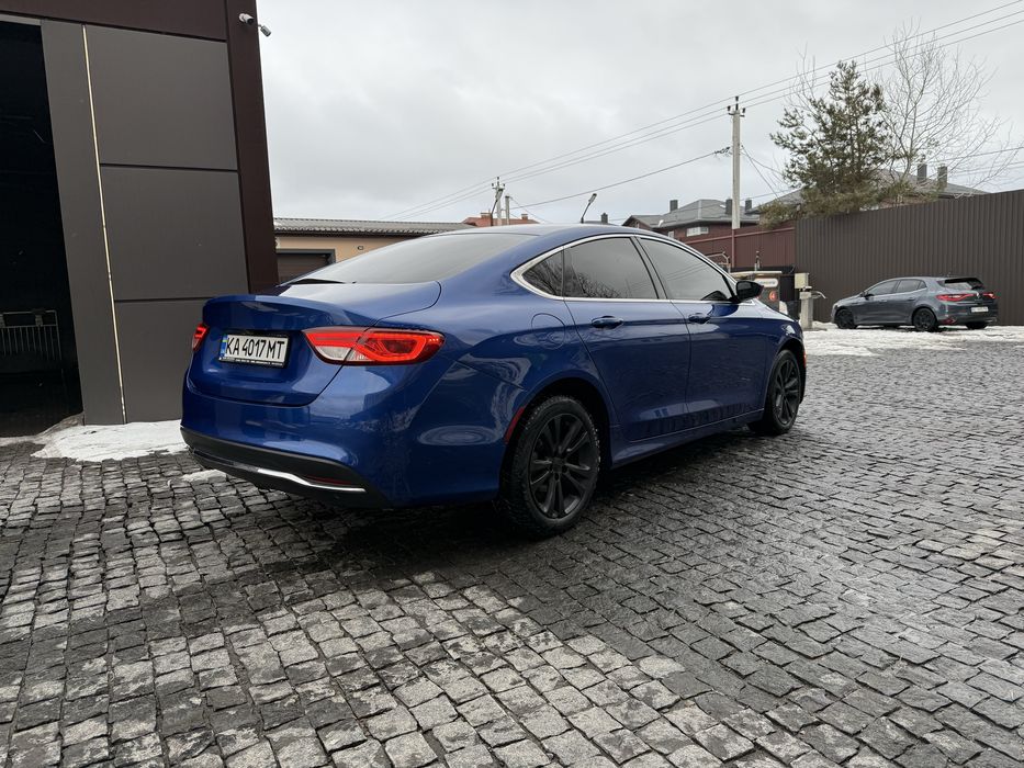 Chrysler 200 2015