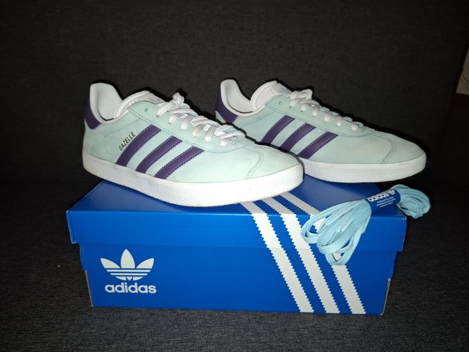 Adidas "Gazelle".