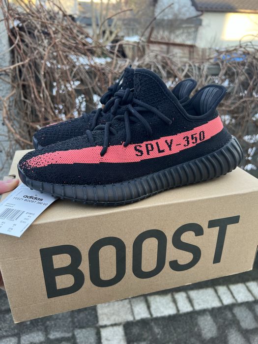 yeezy 350 black w Twojej okolicy? Sprawdź kategorię Moda