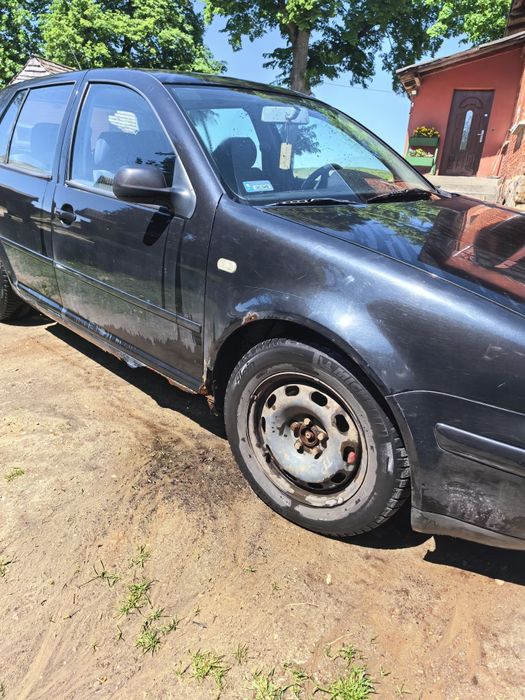 Volkswagen Golf 4