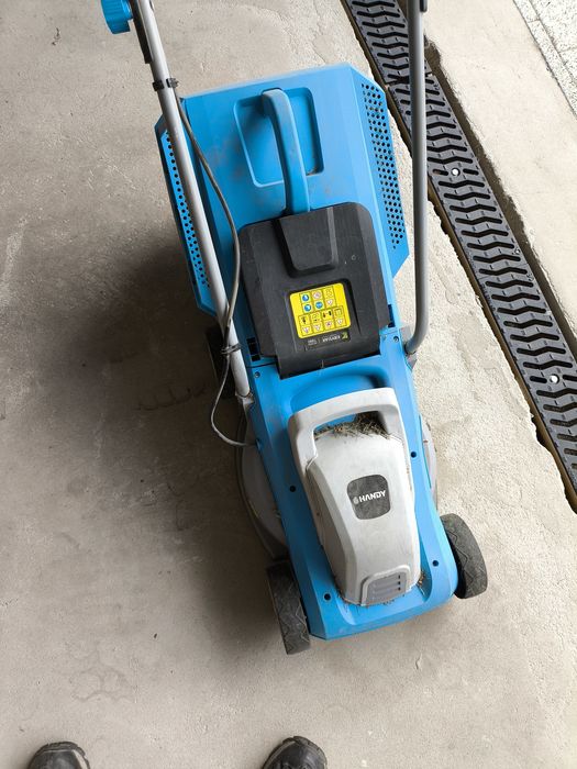 Kosiarka elektryczna 1300w lekko zatarta