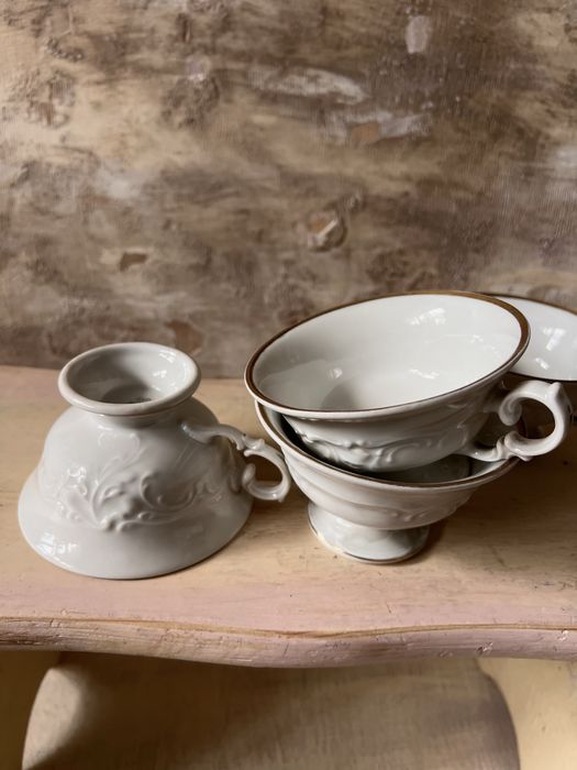 6 porcelanowych filizanek Walbrzych
