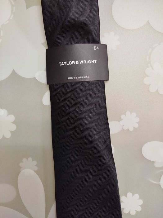 Краватка чорна Taylor & Wright