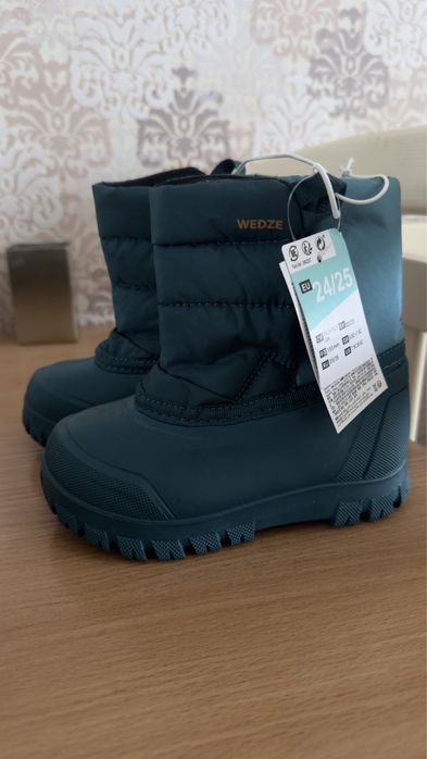 Сапоги дитячі decathlon 24/25