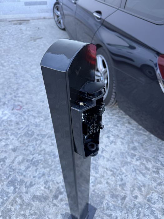 Pedestal carregador tesla wallbox