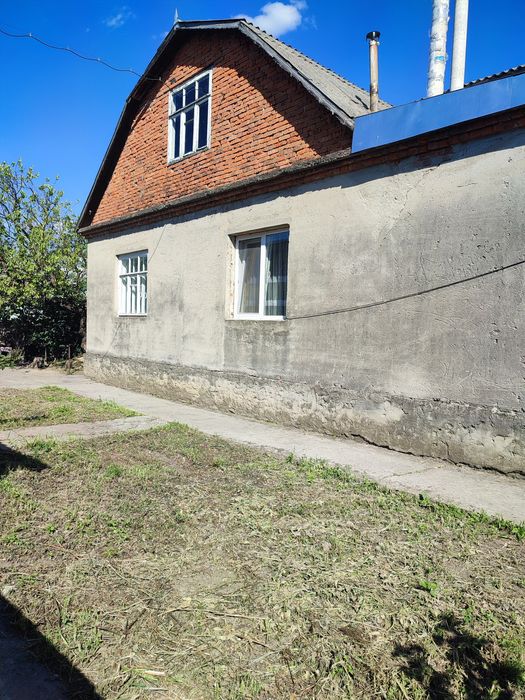 Продається будинок у с. Слобідка Гуменецька