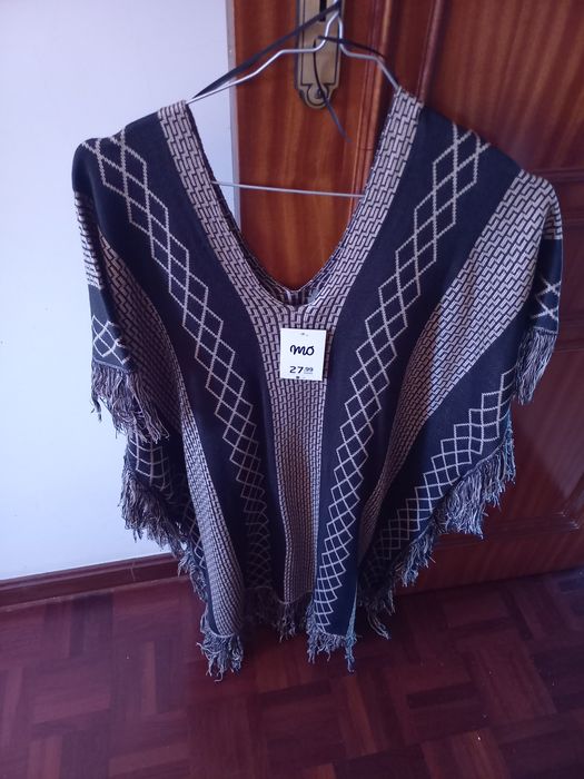 Casaco Xaile novo nunca foi usado