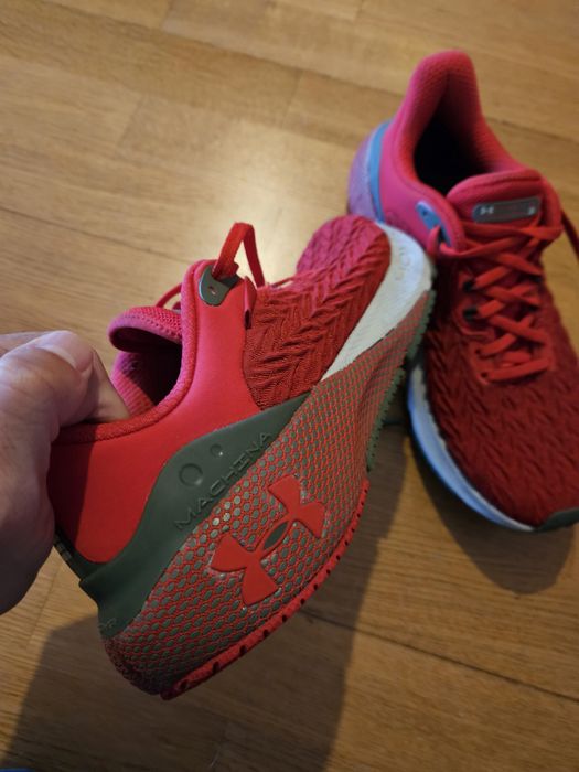 Under Armour Hovr Machina 3