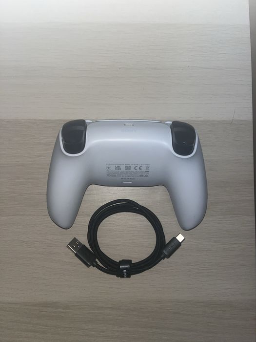 PS5 Controller with Charging Cable64750645258625121