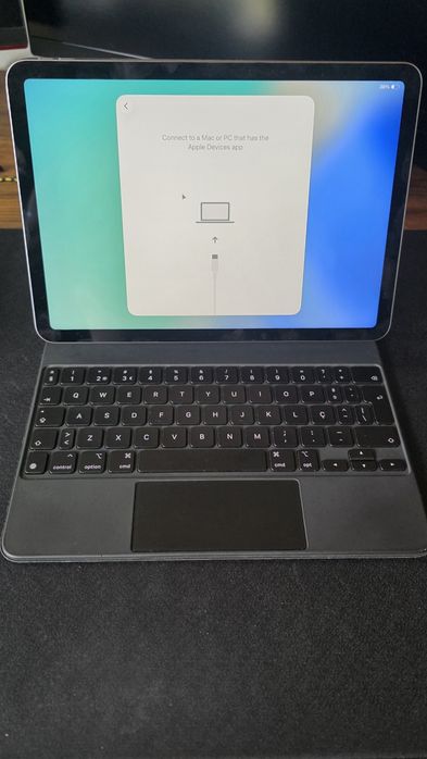 Apple Magic Keyboard 11 polegadas (iPad)