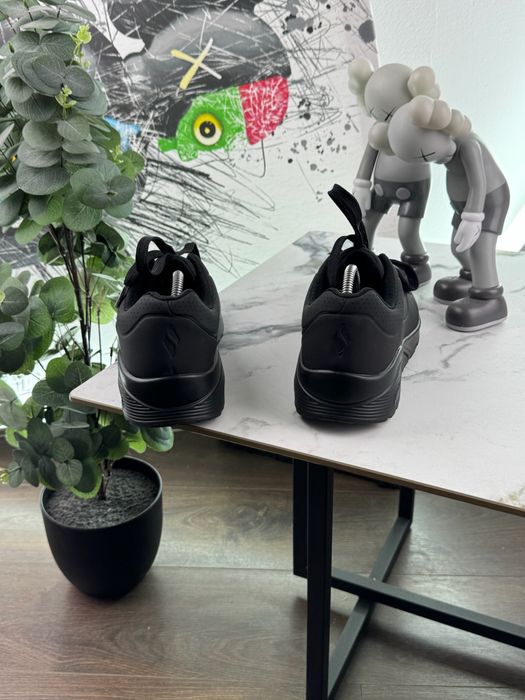 Кросівки Skechers Uno 42 розмір Е14499