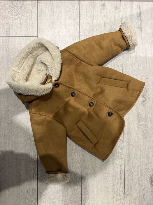 тепла шубка Zara104