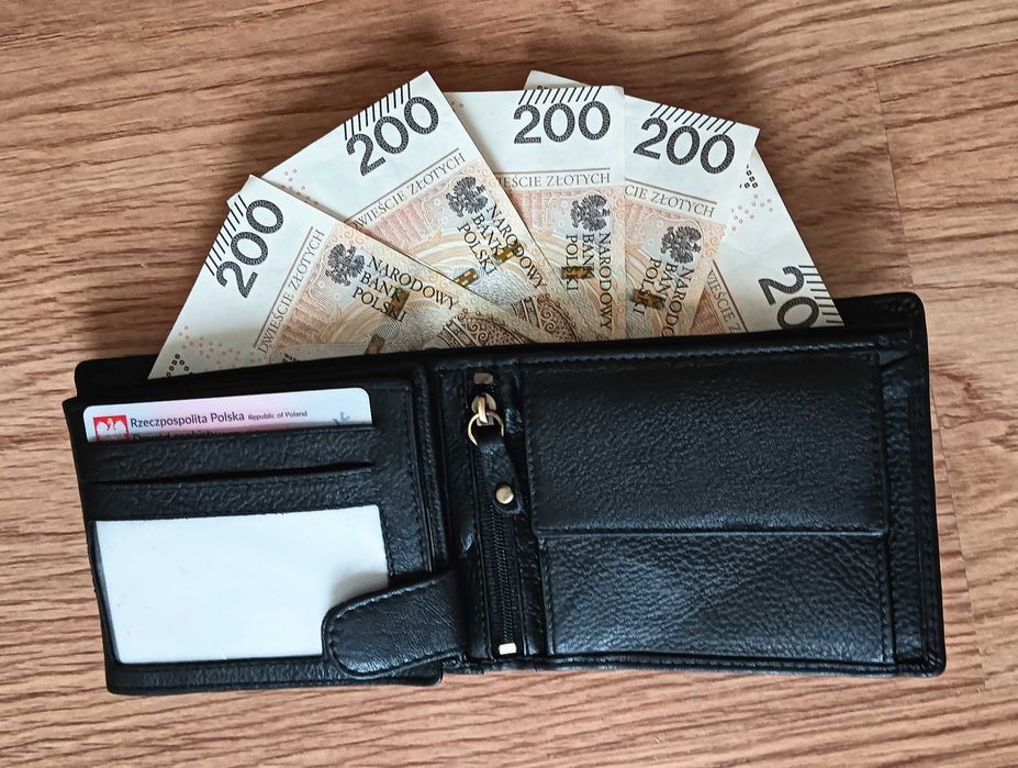 Nowy portfel męski ze skóry naturalnej Peterson+brelok i pudełko.