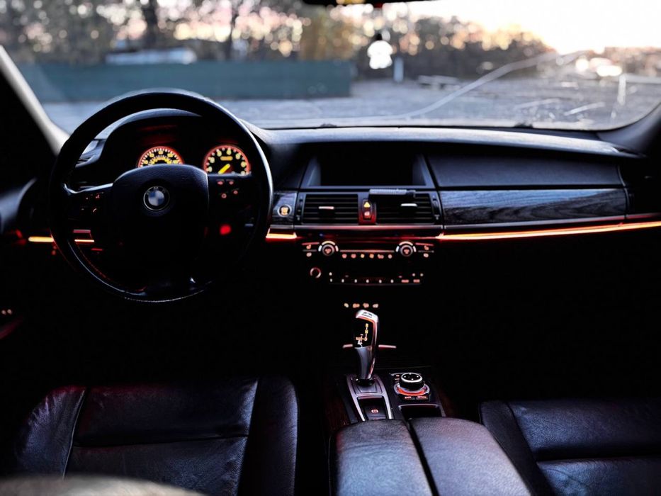 Продам БМВ Х5 Е70