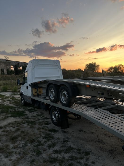 Продам лавету iveco 35s13 лафет