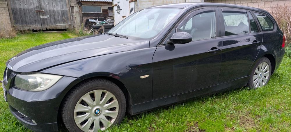 Części bmw E90 320d