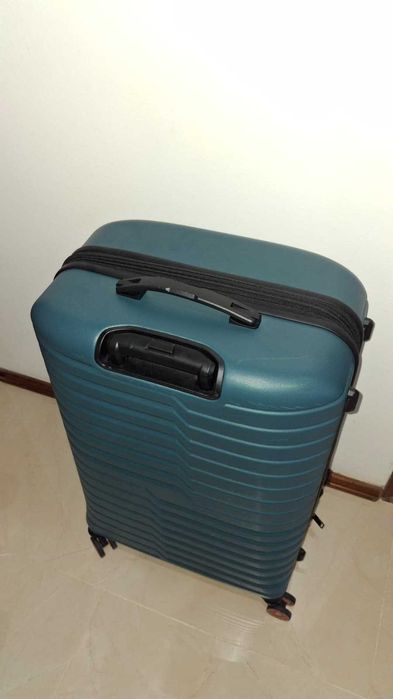 Mala de porão azul