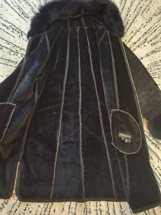 Kożuch damski czarny