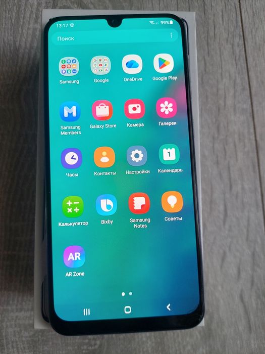 Смартфон Samsung A50