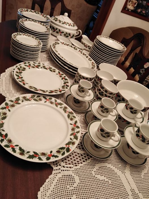 Serviço de Porcelana Spal com Motivos de Natal