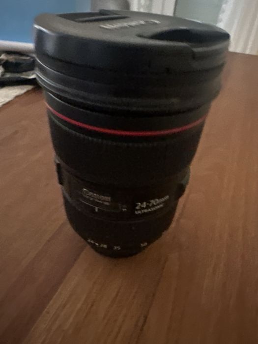 Canon EF 24-70mm semi novo