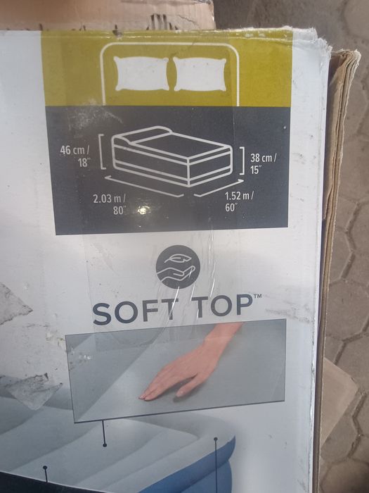 Ma teraz dmuchany z automatyczną pompką