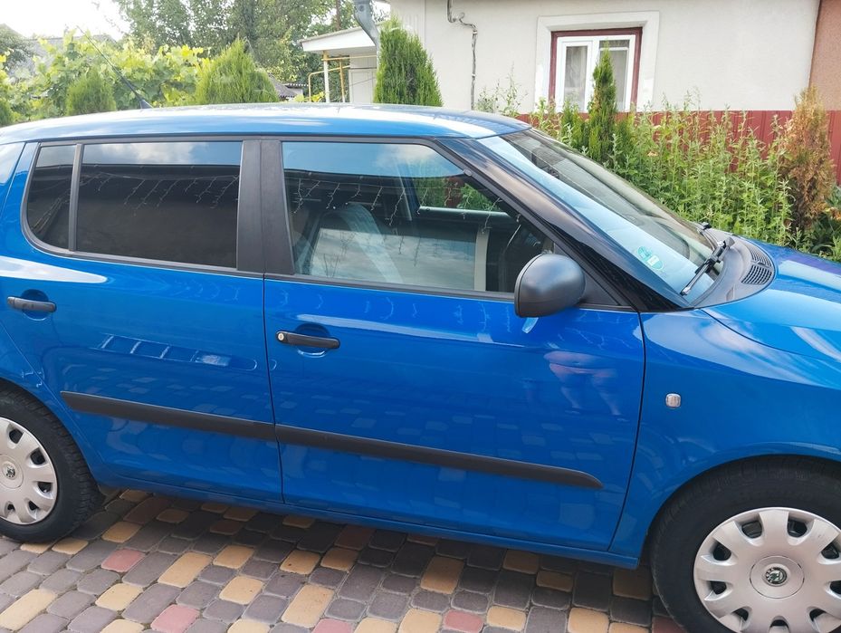 Продам Skoda fabia 2009