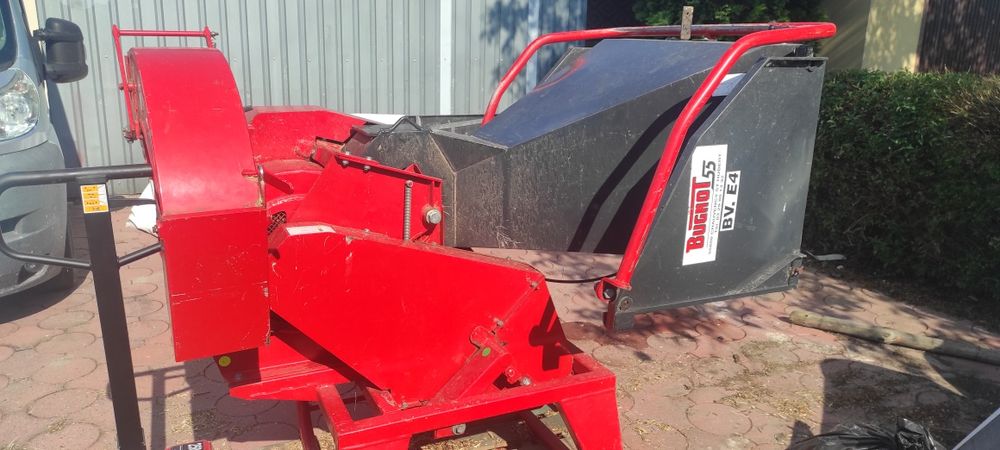 Rębak do gałęzi  bugnot 55