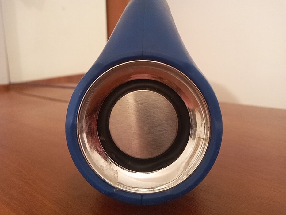 Продам колонка JBL mini