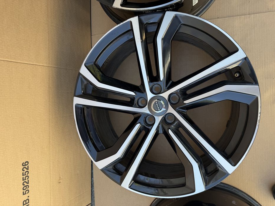 Volvo felgi 20 cali oryginał 2
