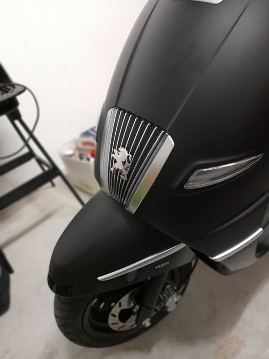 Vendo Peugeot django  ano 2021 ,125cc com ABS completamente nova.