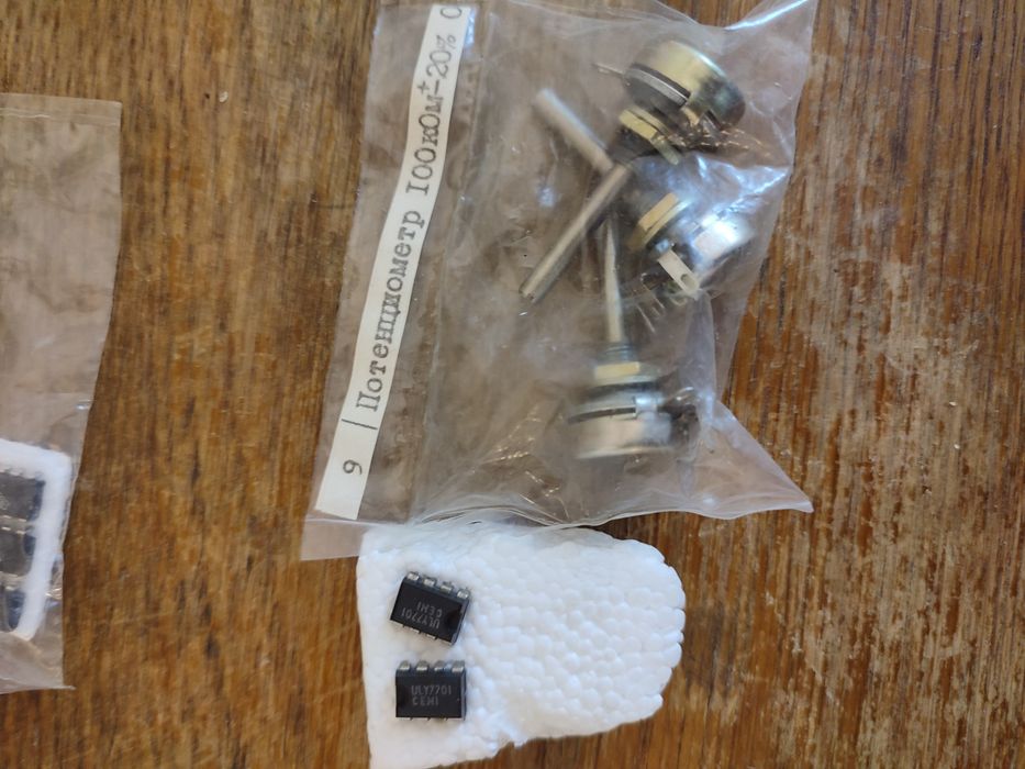 Potencjometry UNITRA części elektroniczne PRL Kasprzak Diora Tonsil