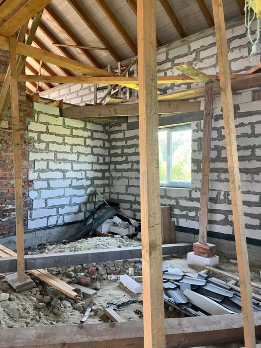 Продаж сучасної новобудови в с. Крупське. Стрийського району