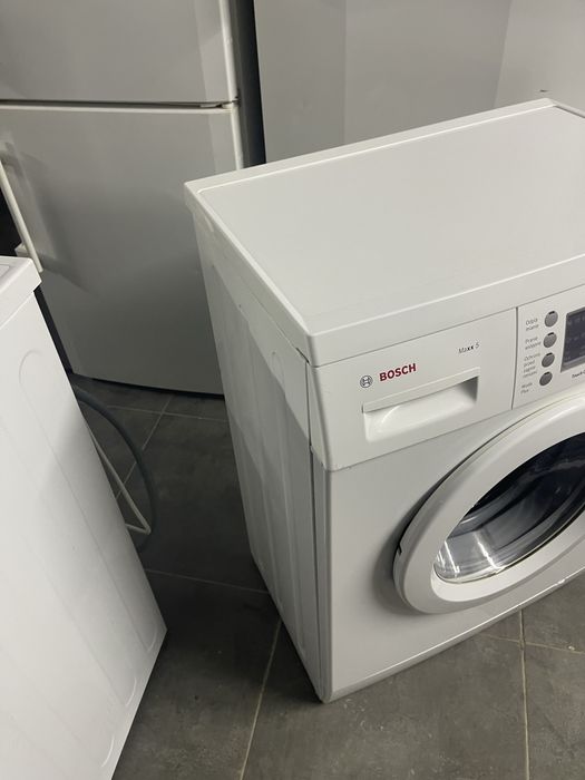 Пральна машина   Bosch WLX 20461  вузька