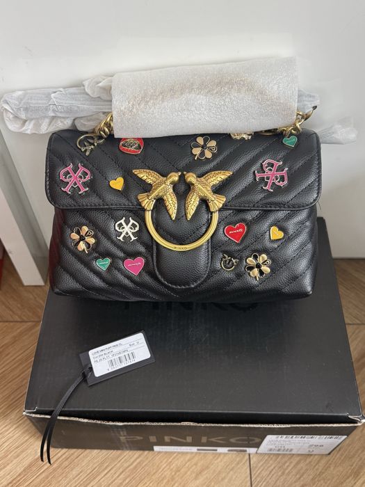 Love Mini Lady Puff Magic Pins marki PINKO