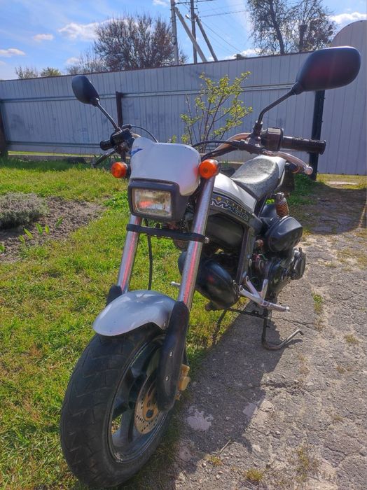 Продам мопед Suzuki Street Magic 50