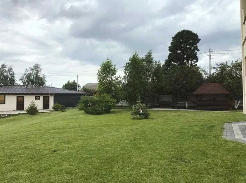 201/1 Будинок для свят з бассейном та лазнею