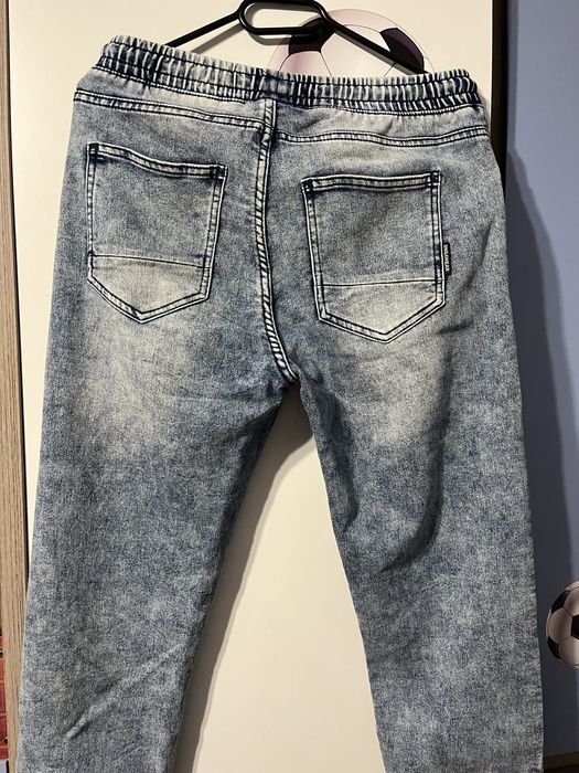 Spodnie jeans Sinsay r.30