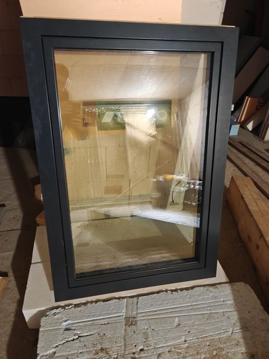 2 okna kolankowe FAKRO 78x115 BXP P50 7016 antracyt