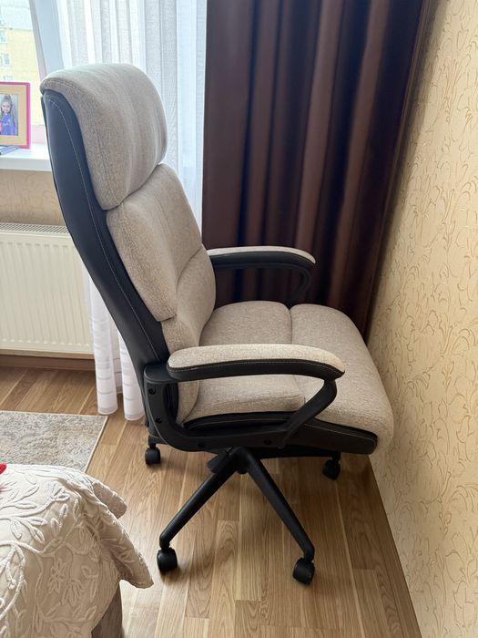 Крісло офісне MARBJERG