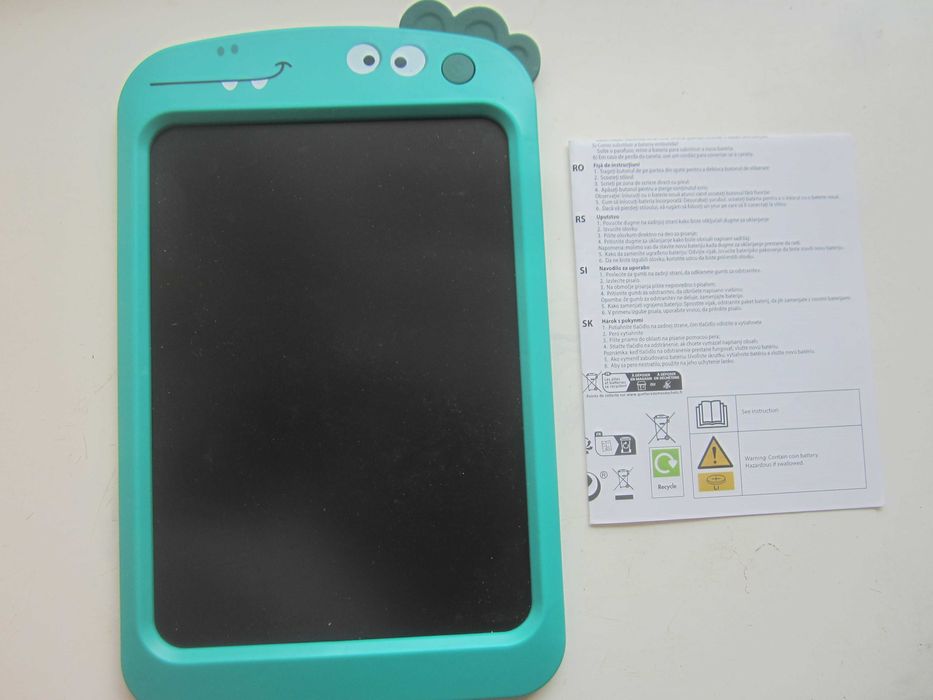 Графичный планшет для занятия детей рисованием и правописанием