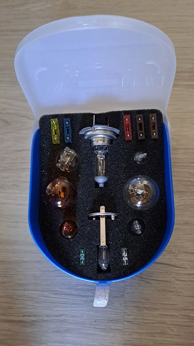 Kit luzes e fusiveis opel adam original