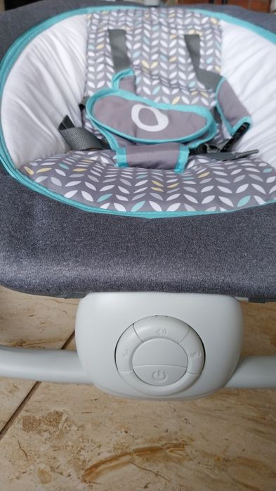 Leżaczek dla niemowlaka