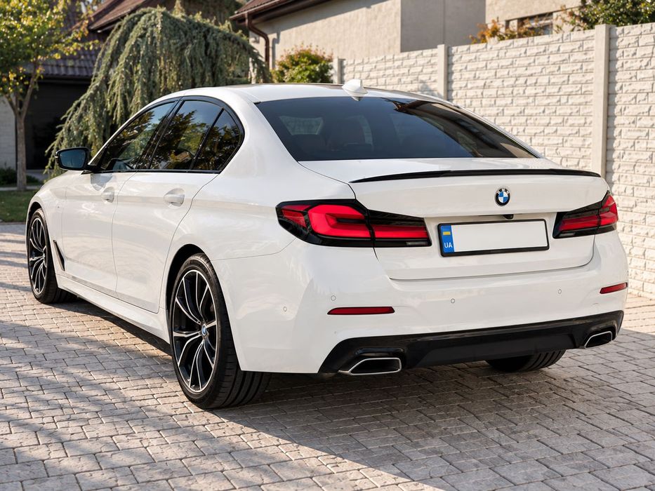 BMW 5 Series 2021