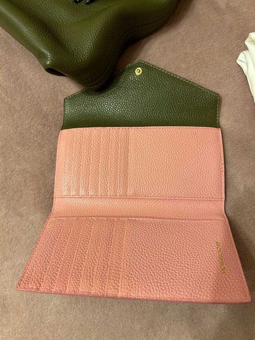 Сумка Michael Kors Brooklyn Large без або з гаманцем в колір сумочки.