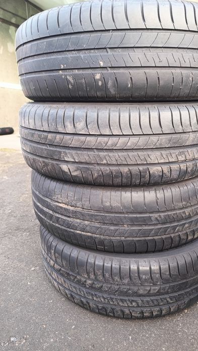 Michelin energy saver 195 65 15