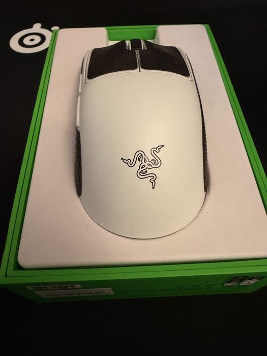 Razer viper v3 pro (jak nowa)